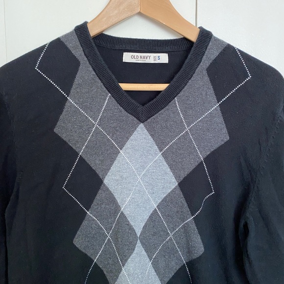 Old Navy Black Plaid Sweater (S) - Picture 2 of 4
